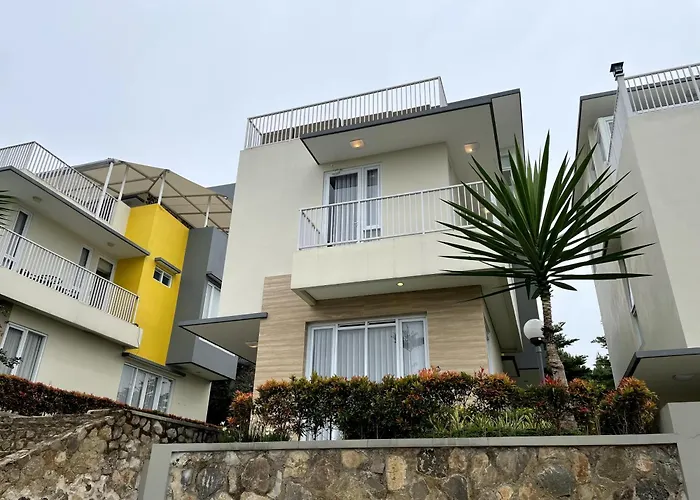 Valle Verde Villas